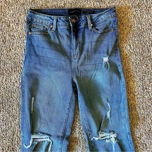 Kendall & Kyle straight leg high rise distressed jeans